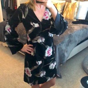 🖤WHBM Black Floral Dress